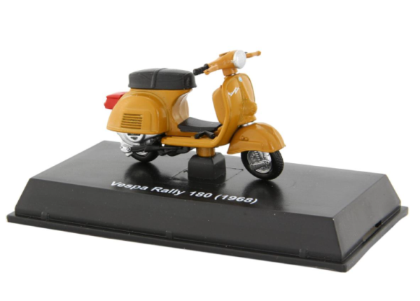 Modelo Vespa Rally 180, naranja